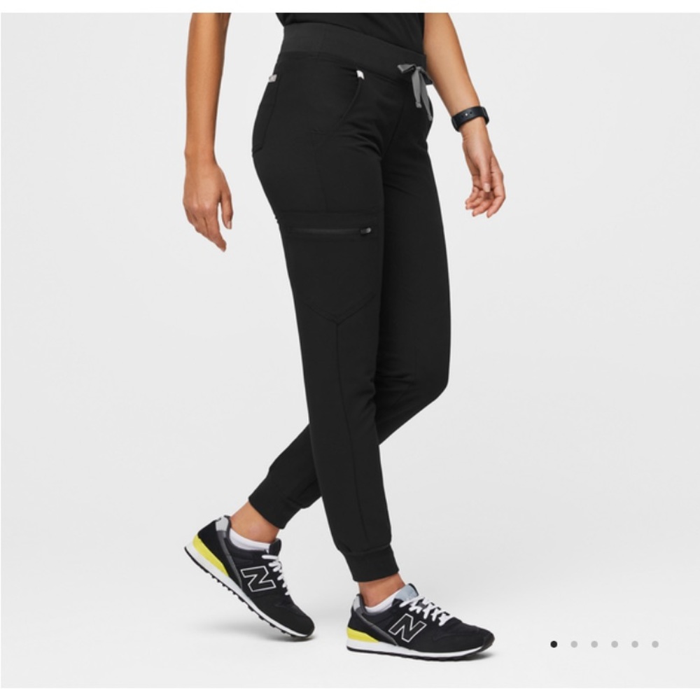 High waisted Figs jogger scrubs